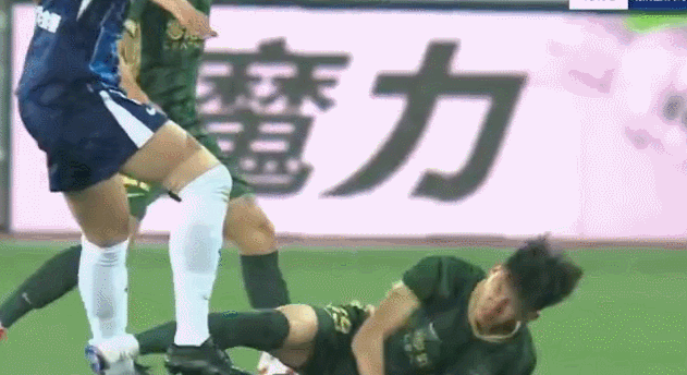 是本人吗？名为“郑凯木”的账号为踩踏王钰栋脚踝致歉